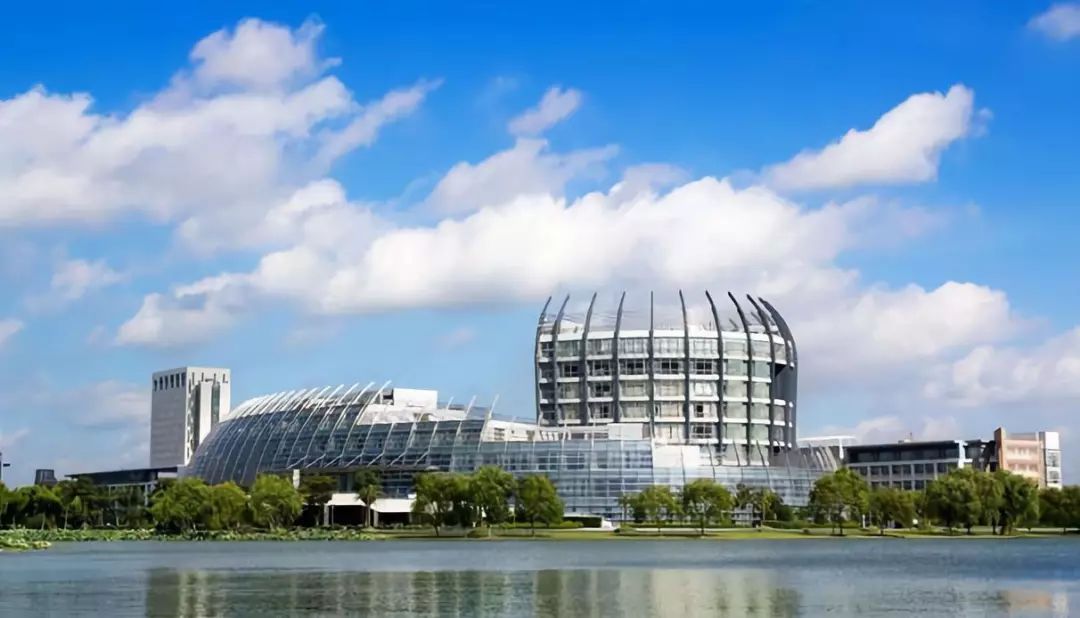 倒計(jì)時(shí)1天 | 東華大學(xué)與加拿大卡爾頓大學(xué)合作舉辦MBA項(xiàng)目2020年線上說明會(huì)