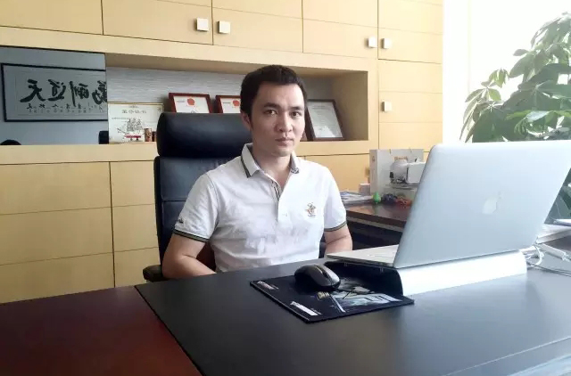 AR創(chuàng)夢人的虛幻與真實