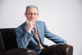 不懂經(jīng)濟(jì)與金融的CEO，不是好的管理者——同濟(jì)大學(xué)經(jīng)濟(jì)與管理學(xué)院石建勛教授采訪