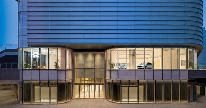 重慶大學(xué)2022級MBA1班&2班移動課堂走進(jìn)中國智造企業(yè)——蔚來汽車