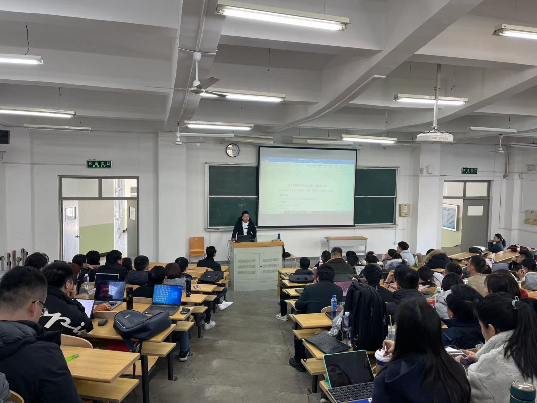 開學(xué)第一課 | 北京化工大學(xué)經(jīng)濟(jì)管理學(xué)院MBA、MEM精彩日常