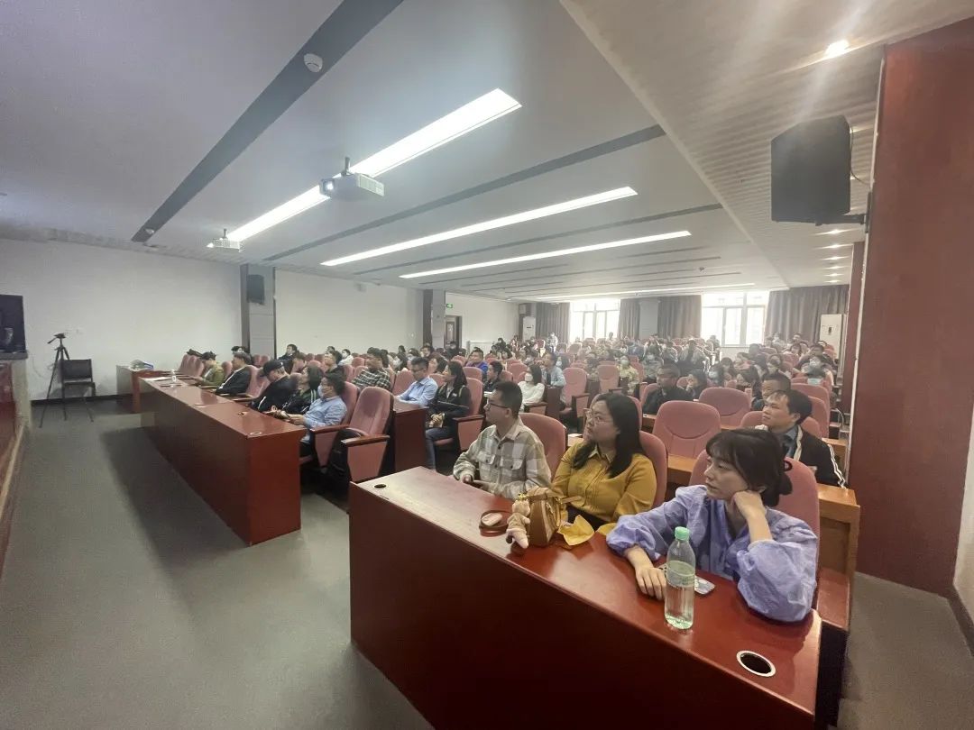 北京物資學(xué)院商學(xué)院舉辦大運(yùn)河管理論壇暨2023級(jí)研究生與導(dǎo)師見面會(huì)