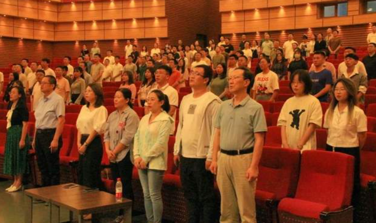 太原理工大學經(jīng)濟管理學院隆重舉行2023級研究生開學典禮