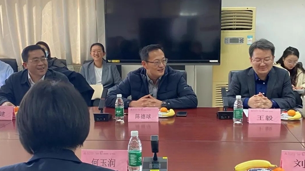 北京工商大學(xué)商學(xué)院與對外經(jīng)濟貿(mào)易大學(xué)國際商學(xué)院聯(lián)合舉辦“數(shù)字時代的商科教育與研究”專題研討會