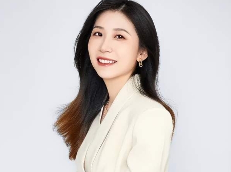 致敬她力量｜即刻轉(zhuǎn)身，化繭為蝶，且看華理MEM的“工科女神”！