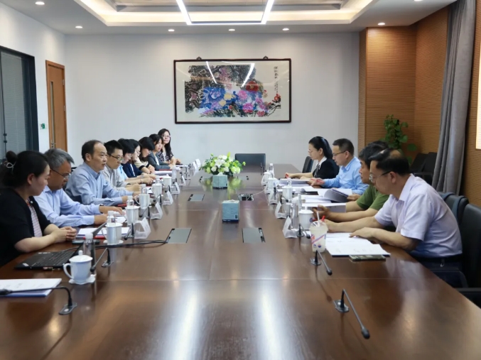 華理工程管理碩士學(xué)位授權(quán)點自評會及工業(yè)工程與管理領(lǐng)域論證會議順利召開