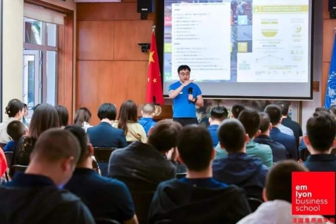 公益行 | 法國里昂商學(xué)院華北學(xué)生校友會(huì)“走進(jìn)聯(lián)合國”