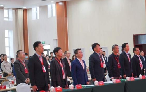 蘭州財經(jīng)大學校友會MBA分會第一屆年會暨企業(yè)家論壇在蘭州召開