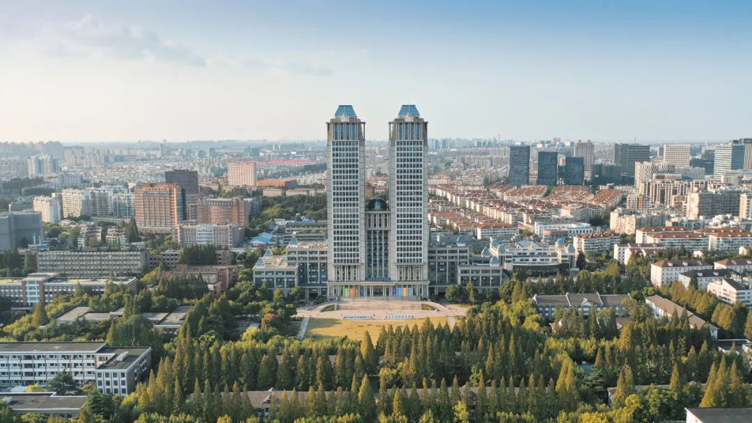 【重要通知】復(fù)旦大學(xué)在職金融MBA 2025級(jí)10月新增一輪面試批次 | FMBA