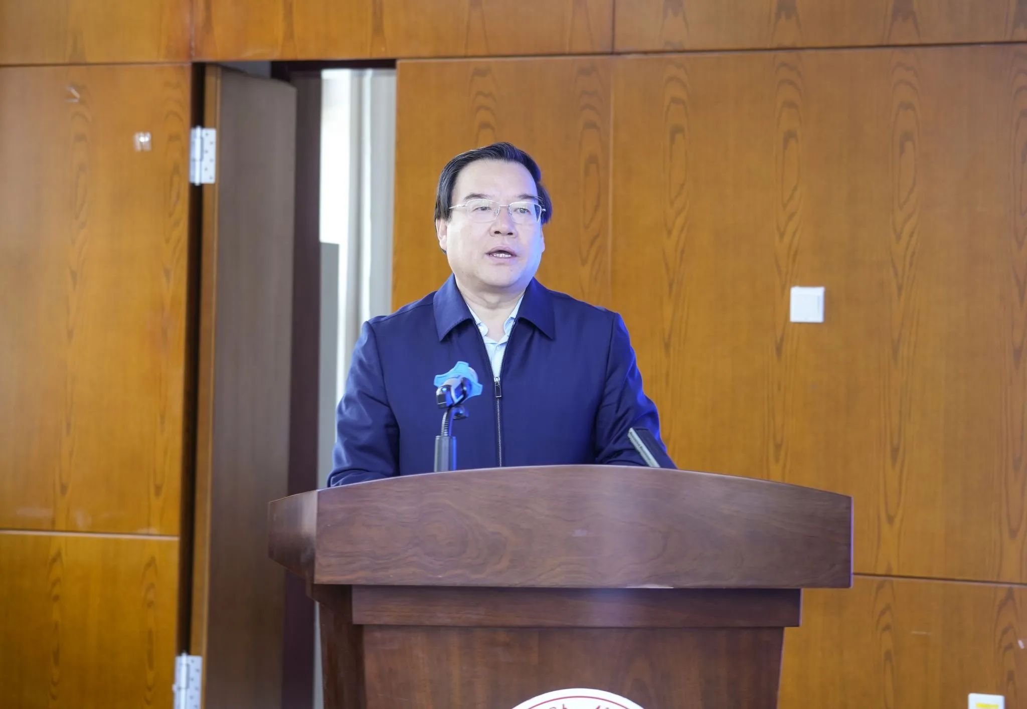 “AI時代商科教育發(fā)展論壇暨山西財經(jīng)大學MBA校外導師聘任儀式（2025）”圓滿舉行