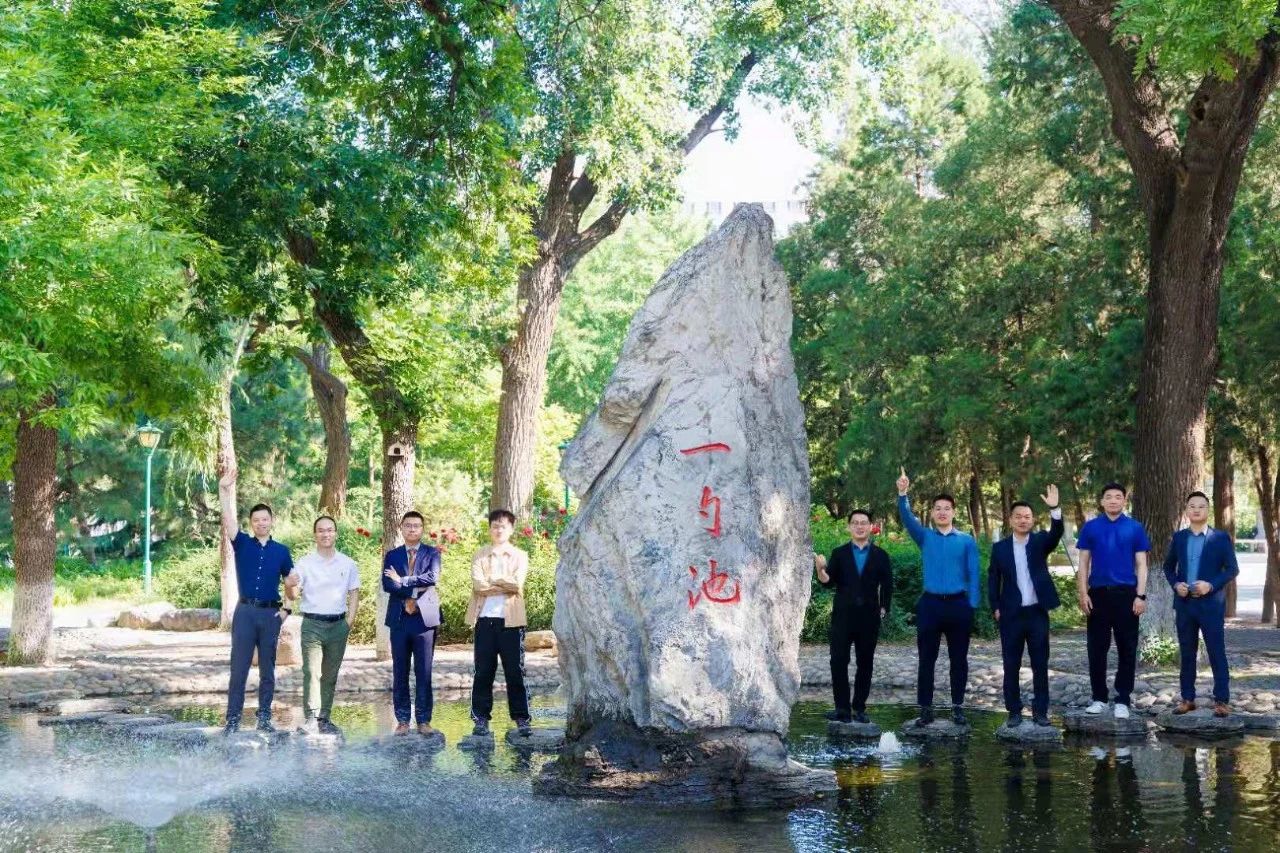 人大商學(xué)院MBA2025級大使風(fēng)采｜攜手同行，書寫你的精彩篇章！（第一期）