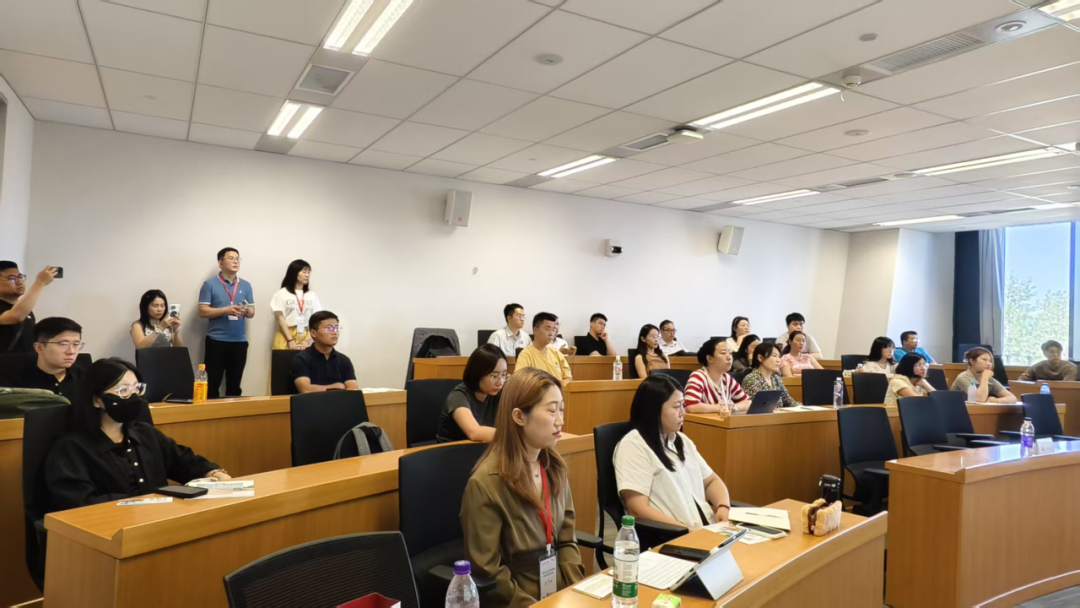 破局而立｜人大商學(xué)院MBA“創(chuàng)變者”公開課第五場暨2026年招生新政全景解讀