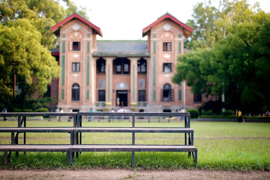 中山大學(xué)管理學(xué)院數(shù)智MBA探秘：解碼“數(shù)智+管理”未來人才培養(yǎng)方案