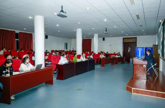 首經貿工商學院MBA金臺沙龍（第108期）| 企業(yè)成長路徑與模式