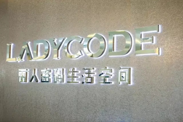 1495794180102962.jpg 886.webp.jpg