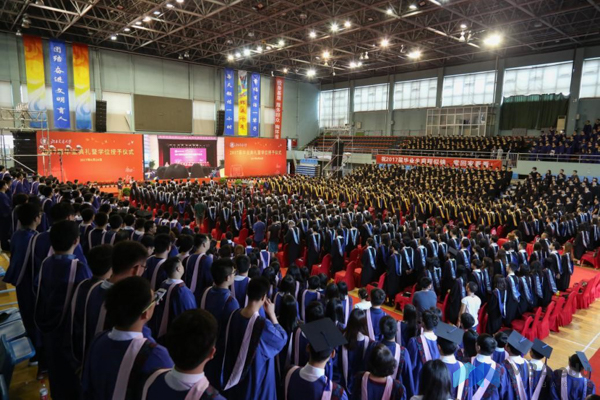 1498468536171037.jpg 20170626beijiaobiyedianlizyw-4.jpg